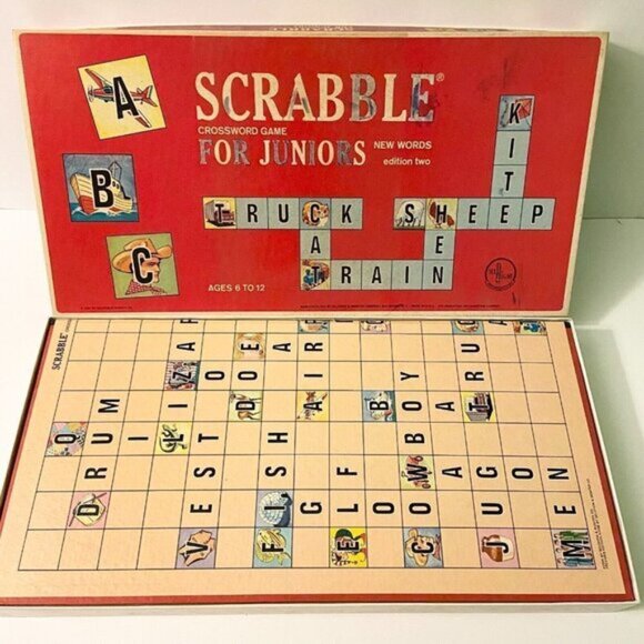 Vintage 1964 Scrabble Crossword Game for Juniors  Selchow and Righter Word Game - Picture 4 of 11